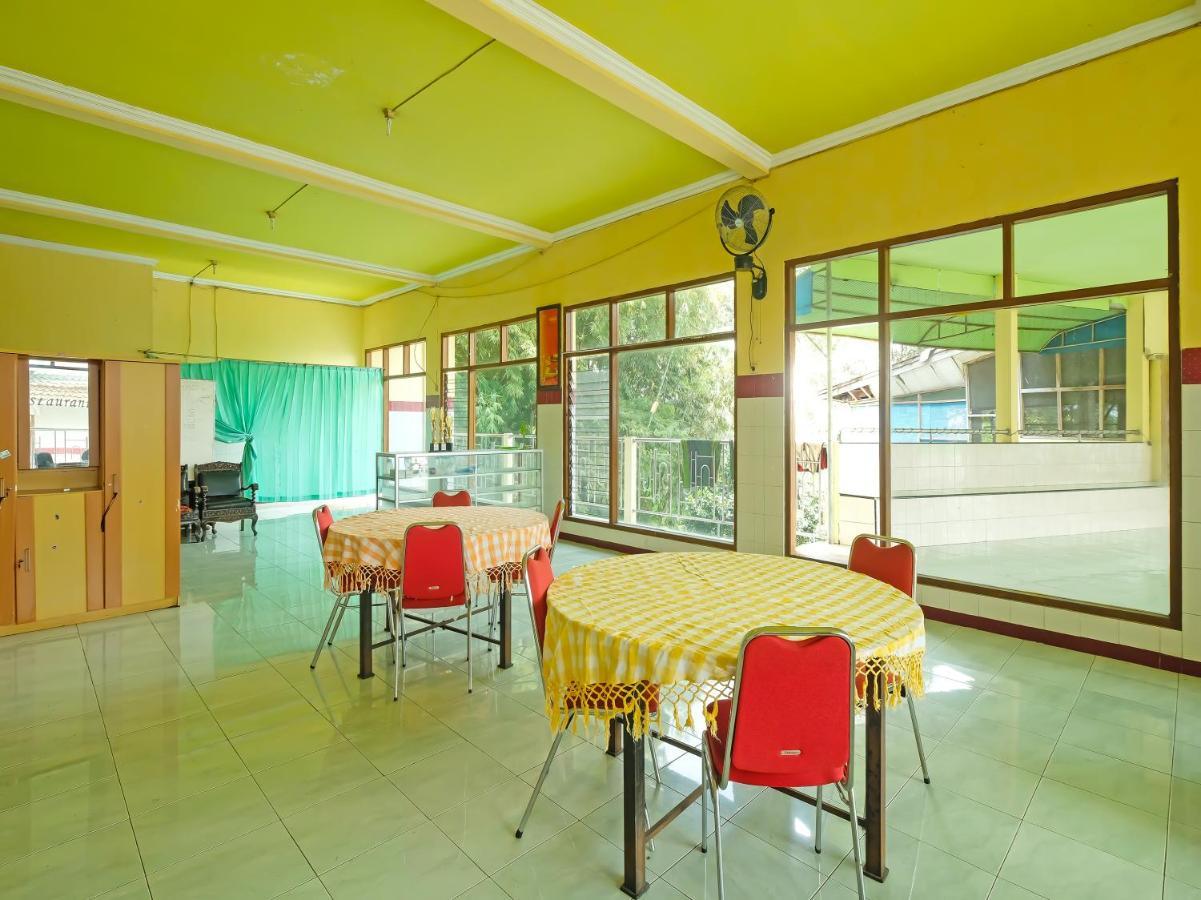 Collection O 91914 Hotel Citra Dewi 2 Int'S เซอมารัง ภายนอก รูปภาพ